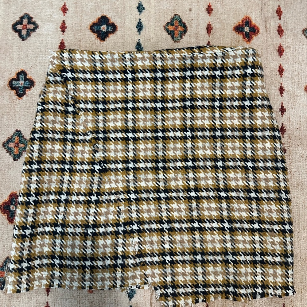 HYFVE HYFVE HYFVE Mustard Skirt